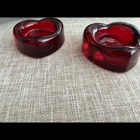 Set of Heart Shaped Glass Tea Light Holders - Picture 2 of 4